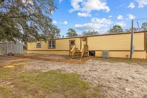 13417 30th St, Morriston, FL 32668