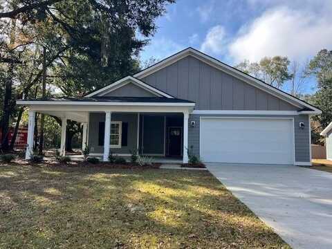 413 Pine Street, Darien, GA 31331