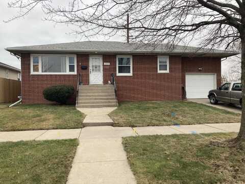 2213 Lake Avenue, Whiting, IN 46394