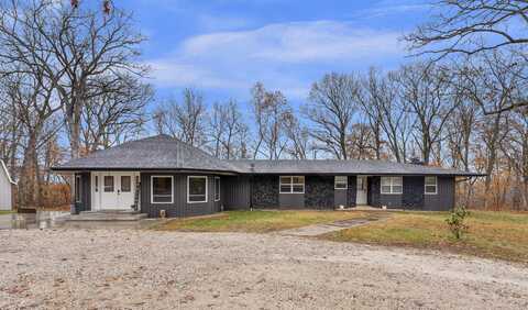 1369 E 398th Road, Bolivar, MO 65613