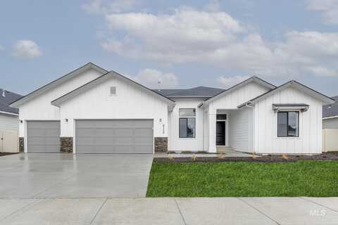8112 E Red Horse St, Nampa, ID 83687