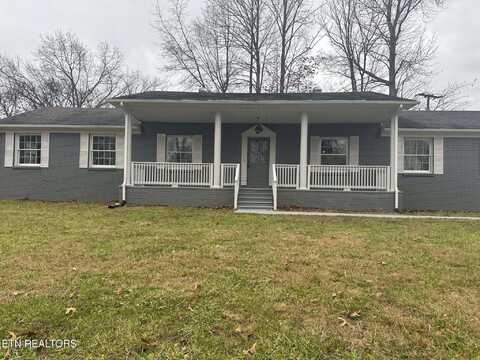 423 S Main St, Byrdstown, TN 38549