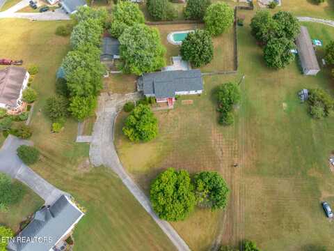 7701 Clapps Chapel Rd, Corryton, TN 37721