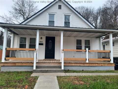 864 Valley Pike, Saint Albans, WV 25177