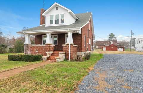 806 7th St., Altavista, VA 24517