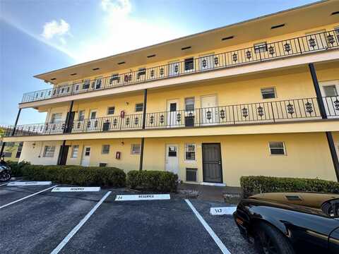 20201 NE 29th Ct, Aventura, FL 33180