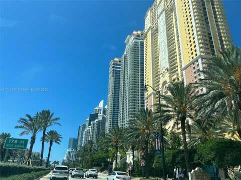 17021 N Bay Rd, Sunny Isles Beach, FL 33160