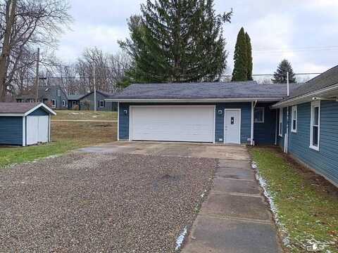 4171 Woodland, Manitou Beach, MI 49253