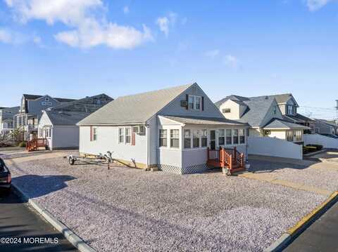 1306 Baltimore Avenue, Lavallette, NJ 08735