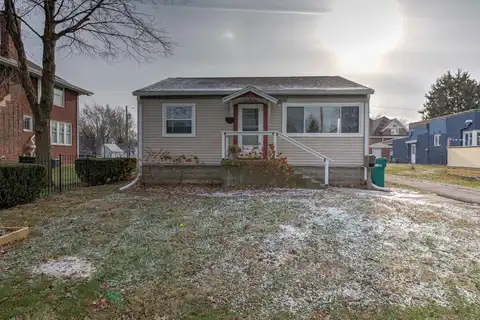 101 E Overton Street, Tuscola, IL 61953