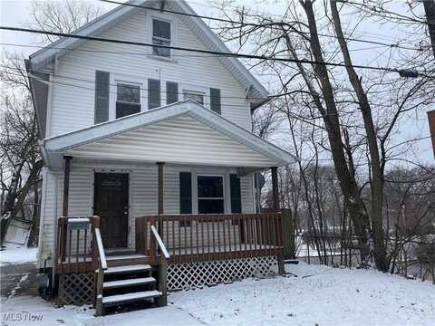 158 Naples Street, Akron, OH 44310