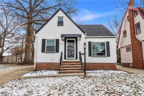 953 Whitby Road, Cleveland Heights, OH 44112