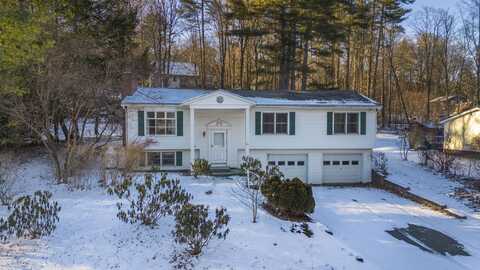 334 Carriage Hill Road, Brattleboro, VT 05301