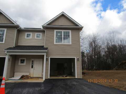 6141 Warren Newcomb Drive, Fairlawn, VA 24141