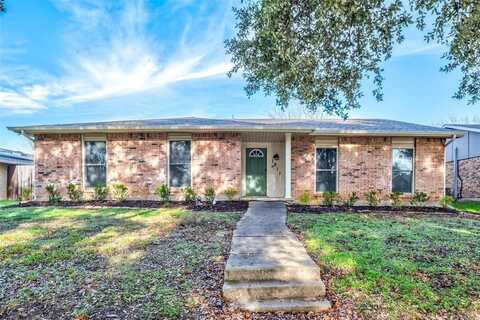 1811 Addington Drive, Carrollton, TX 75007