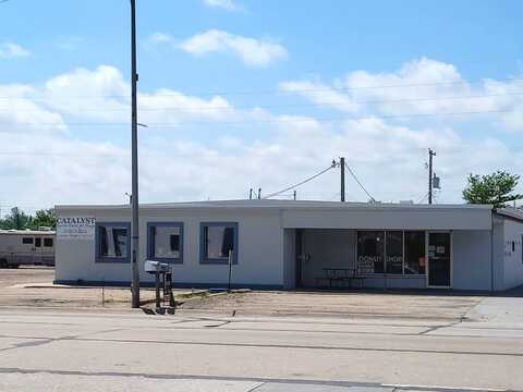 814 West 1st Street, Ogallala, NE 69153