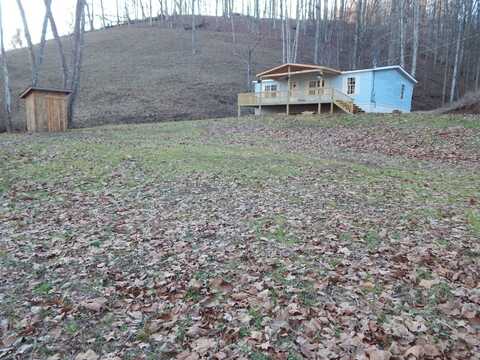 8381 Big Island Run Rd., Elizabeth, WV 26143