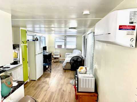 4300 EAST BAY DR, Clearwater, FL 33764