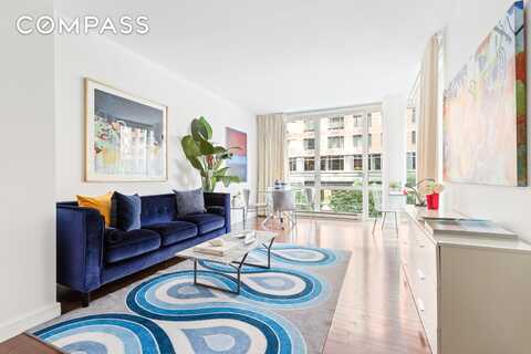 225 East 34th Street, New York, NY 10016