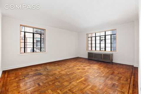 135 East 39th Street, New York, NY 10016