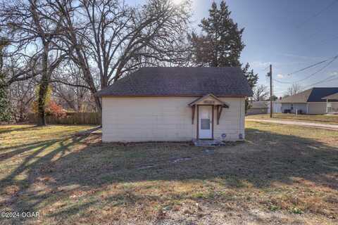 1812 Trenton Street, Joplin, MO 64801