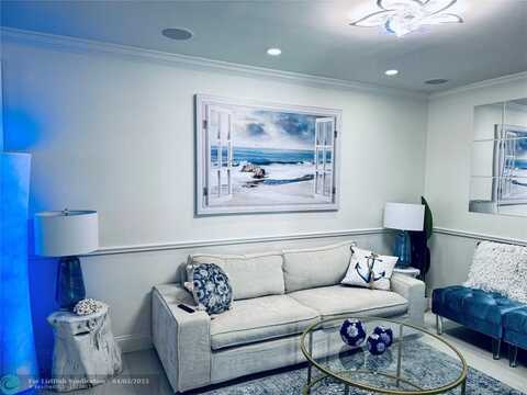 1010 8th Ave, Delray Beach, FL 33483