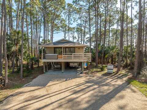 540 E Pine Ave, St. George Island, FL 32328