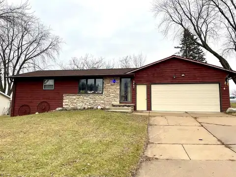 2467 DONEY Street, GREEN BAY, WI 54313