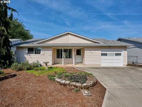 705 S COLUMBIA DR, Woodburn, OR 97071