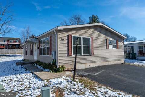 644 APPLE STREET, RED HILL, PA 18076