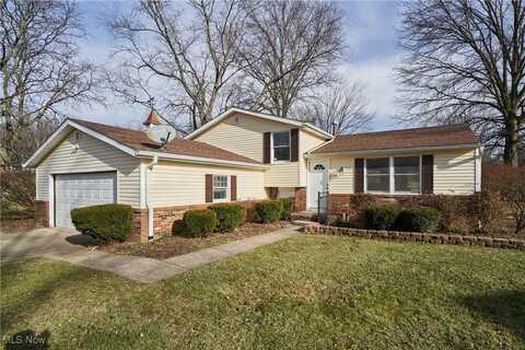 4369 GALAXY DRIVE, STOW, OH 44224