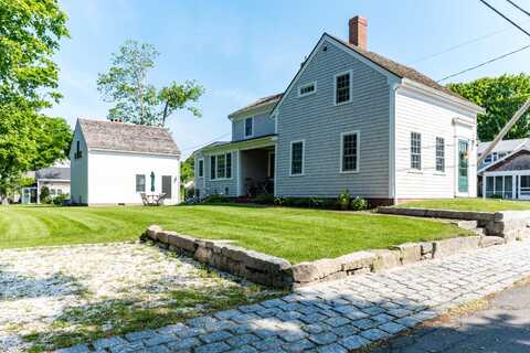 21 Liberty Street, Sandwich, MA 02563