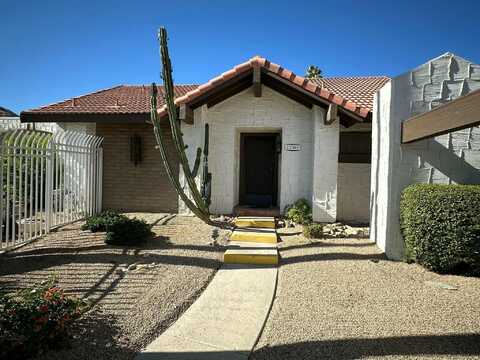 2350 E Miramonte Circle, Palm Springs, CA 92264