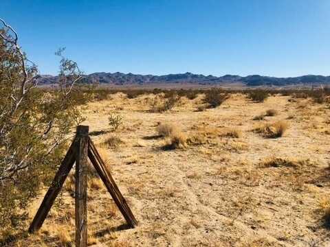 5320 Arizona Avenue, Joshua Tree, CA 92252