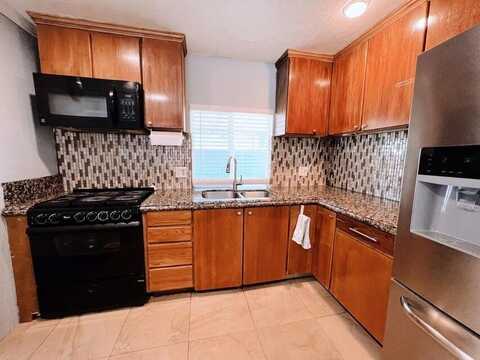 10 Box C Drive, Palm Desert, CA 92260