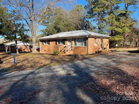 103 Willow Drive, Wadesboro, NC 28170