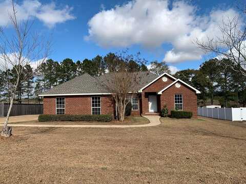 123 Lake Lane, Headland, AL 36345