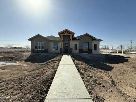 320 Roper Lane, Clint, TX 79836