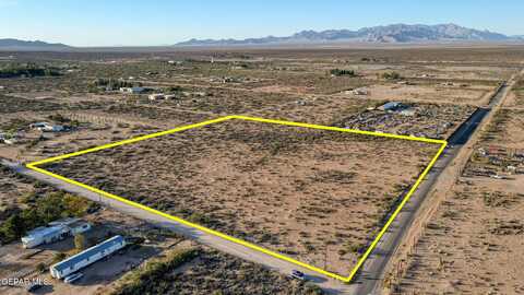 2080 Hot Peppers Road, Chaparral, NM 88081