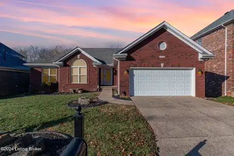 4702 Chenoweth Run Rd, Louisville, KY 40299