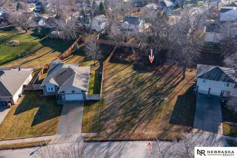 2711 Lynnwood Drive, Bellevue, NE 68123