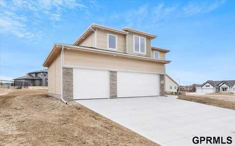 12635 Carpenter Street, Papillion, NE 68138