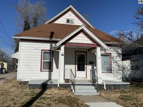 410 W 11th Ave, Hutchinson, KS 67501