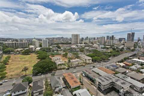 1325 Wilder Avenue, Honolulu, HI 96822