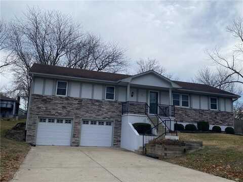 91 Grandview Drive, Warrensburg, MO 64093