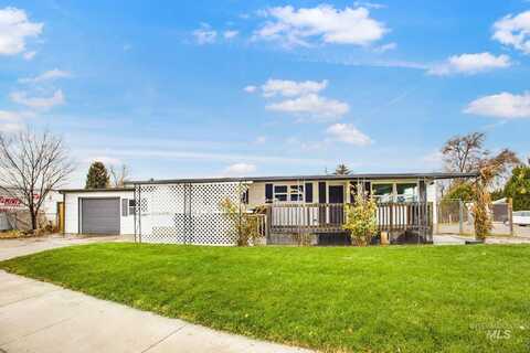 69 S Rose Circle, Meridian, ID 83642