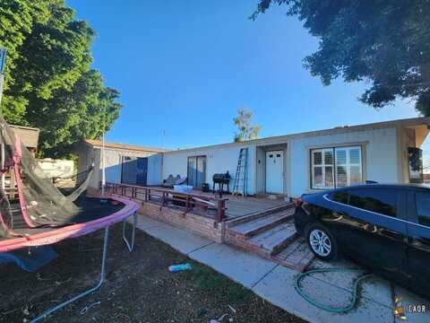 5104 Brandt Rd, El Centro, CA 92243