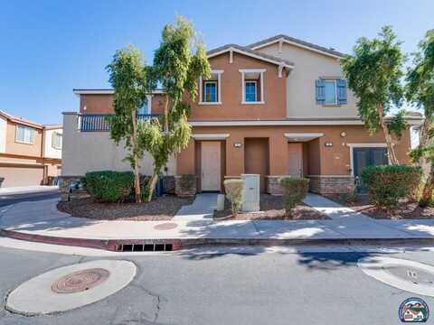 315 Breezy Pl, Brawley, CA 92227