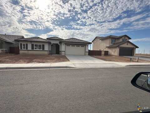 872 Bougainvillea, Brawley, CA 92227