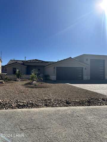 3510 Regal Dr, Lake Havasu City, AZ 86404